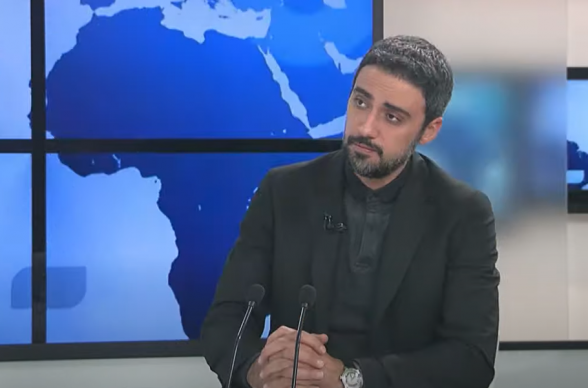 Ֆիքսելու է՝ նախագահ Քոչարյանի մեծ ասուլիսը, Փաշինյանի դեպքում՝ դրա բացակայությունը. Արամ Վարդևանյան (տեսանյութ)